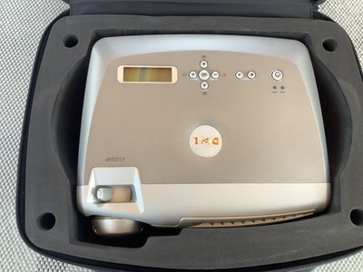 DELL 4100MP DLP Projector Beamer + CASE 539 HOURS + Leinwand De-Lite