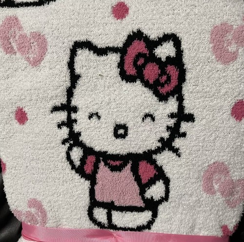 Hello Kitty Super Soft Throw Blanket White With Pink Daisies & Bows 50x70in Rare - Picture 2 of 6