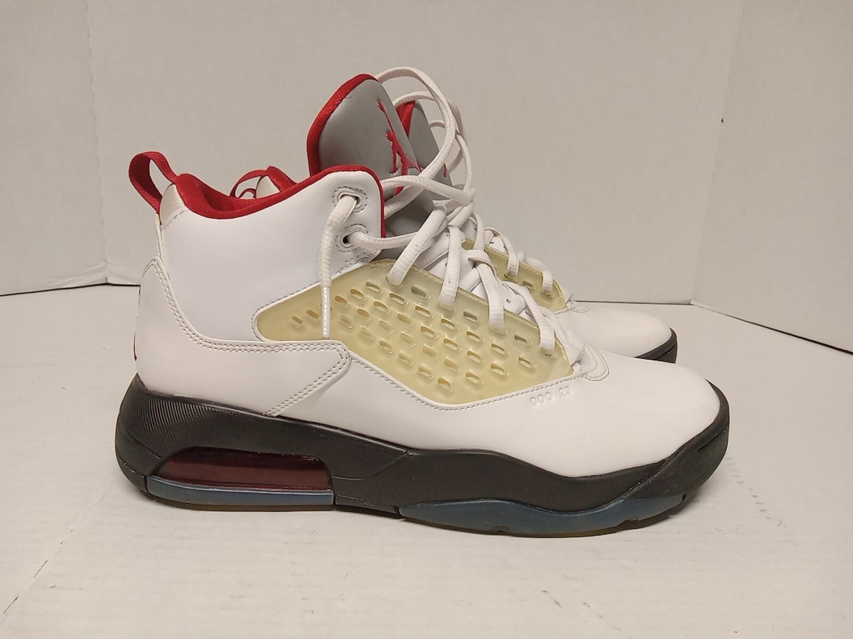 Jordan Maxin 200 White Jordans $200 Nike Air Jordan Maxin 200