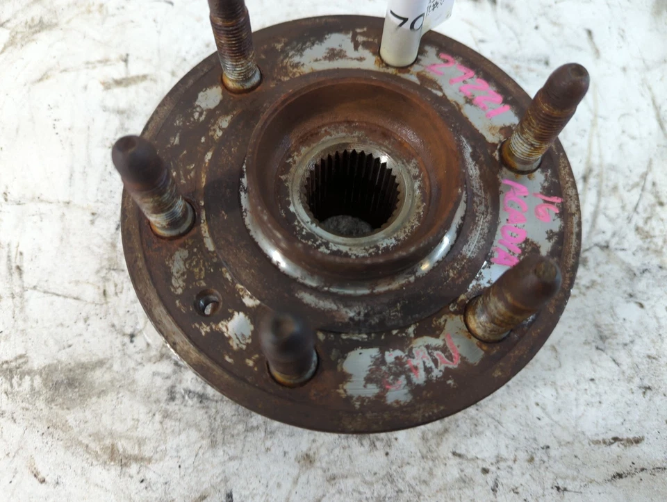 Cubo de roda dianteira de passageiros 2007-2017 GMC Acadia fabricante de equipamento original B85GR - Imagem 3 de 4