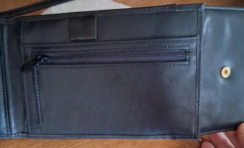 NWOT BUXTON Leather Crossbody Style Sac Mini Bag. Wallet, Cellphone, Coin, Cards - Picture 8 of 22