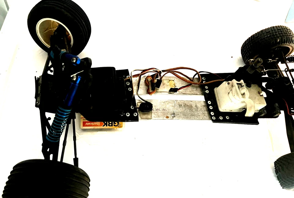 xtm 1/10 buggy stretch to 1/8 nitro custom - Image 2 of 3
