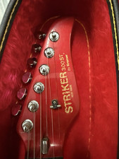 Kramer Striker 300ST Red Solid Electric Guita...