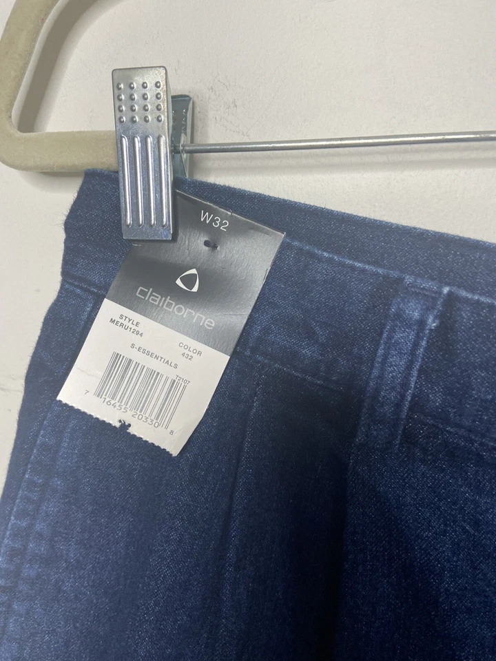 Pantalones Cortos Chinos Liz Claiborne Nuevos con Etiquetas Para Hombres Azul Cambray Plisado Frontal Talla 32”W X 8”I Foto 4 de 4