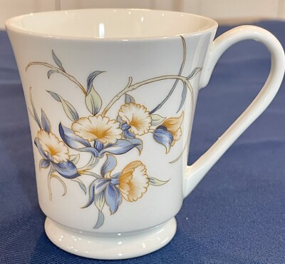 Aynsley Fine English Bone China Just Orchids Coffee Cup/Mug/Teacup 3