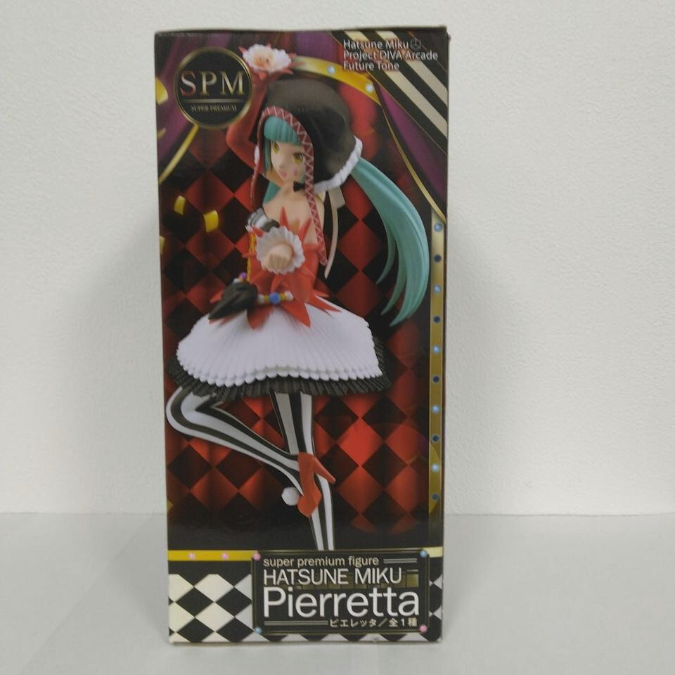 Miku Pierretta Figure Japan Authentic SEGA Project DIVA Arcade