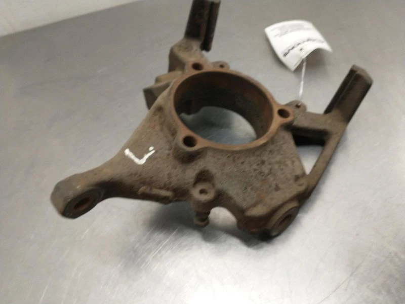 1990-2001 Jeep Cherokee Driver Left Front Spindle Knuckle OEM - Image 2 of 4