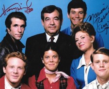 * HENRY WINKLER & MARION ROSS * signed 8x10 photo * HAPPY DAYS * COA * 5