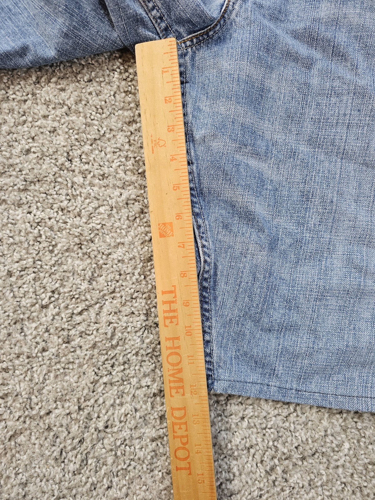 Levi Silver Tag Jean Shorts Men Sz 42/Blue Denim/Baggy-Loose Fit/Cut Off/Vtg.