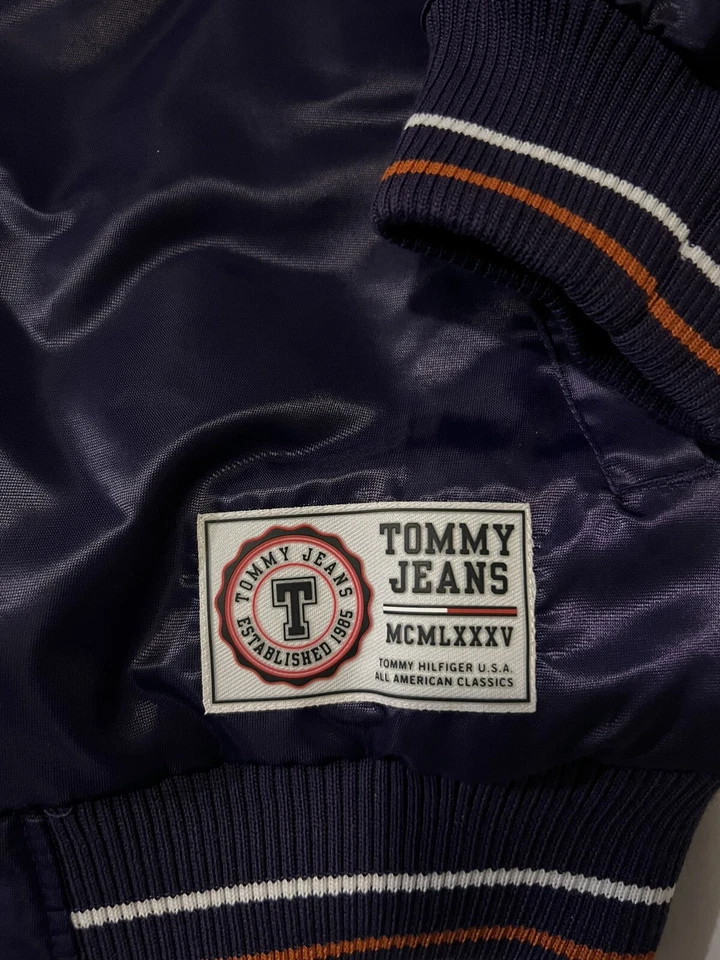 Phoenix Suns NBA Tommy Hilfiger Jeans Bomber Satin Jacket Men’s Large - Image 3 of 4