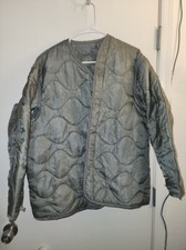 M65 FIELD JACKET LINER COLD WEATHER FOLIAGE GREEN Medium USGI US Made - Used