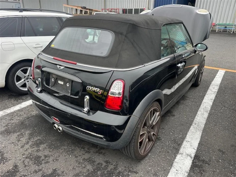 Mini, Cooper Rear Bumper R52, Cooper S, 10/04-06/08 - image 3 of 4