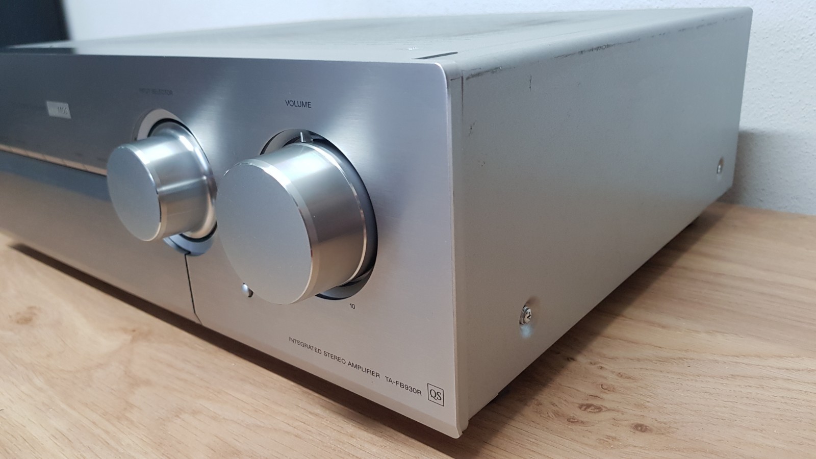 Foto 6 van Sony TA-FB930R QS Silver High-End Integrated Stereo Amplifier + Remote