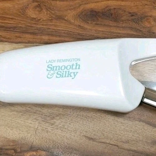 Lady Remington Smooth & Silky Women Electric Hair Removal Depilatore System HR-1 - Image 2 of 4