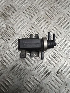 Volkswagen PASSAT B5 1999 Diesel Turbolader Druckwandler Magnetventil DRA20110