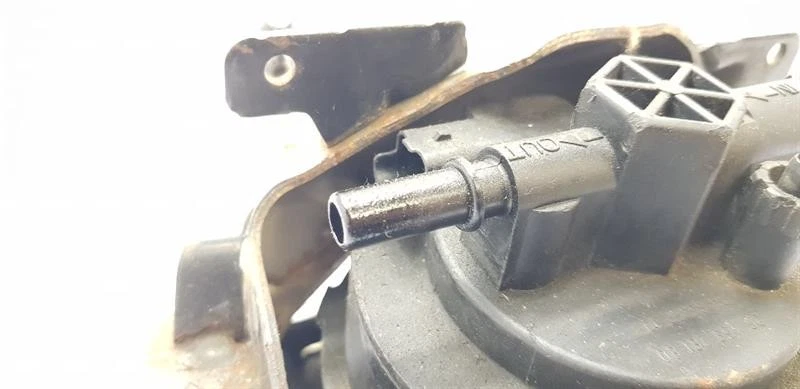 Ford Galaxy 2010 carcasa de filtro de combustible 2,0 diésel QXWA 9645928180 Foto 2 de 4