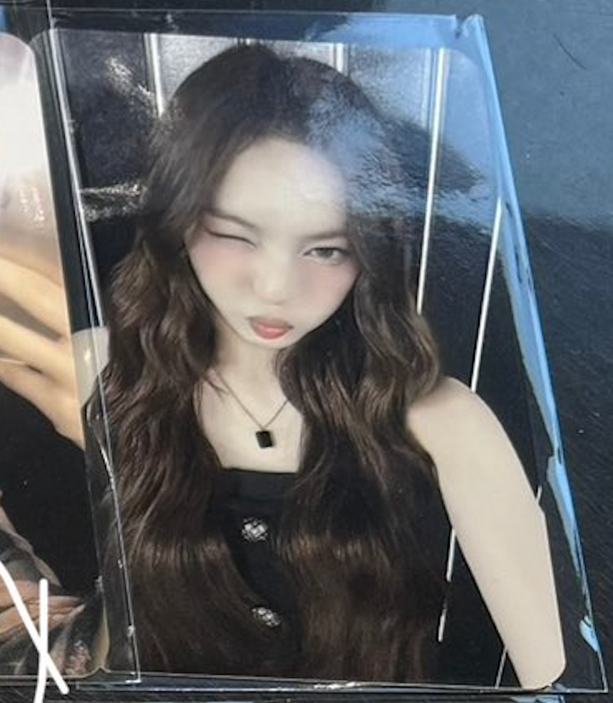 BABYMONSTER WE GO UP OLIVE YOUNG OFFLINE EVENT POB OFFICIAL