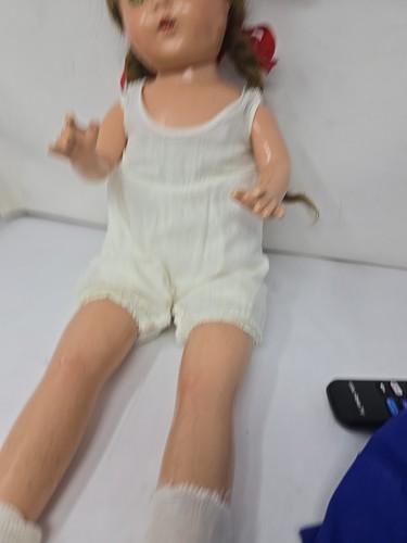Vtg COMPOSITION DOLL 22 In 1930s Unmarked Good Condition For Age Squeak In Back - Picture 13 of 16