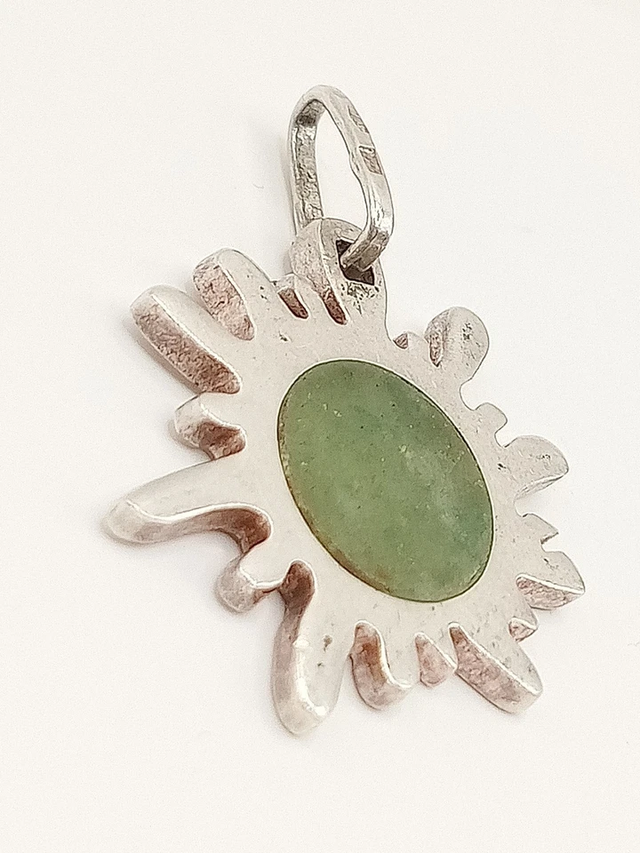 Charm Ciondolo Donna Argento 925 Sole Stilizzato Giada Verde Ambra? Prehnite? - Immagine 2 di 4