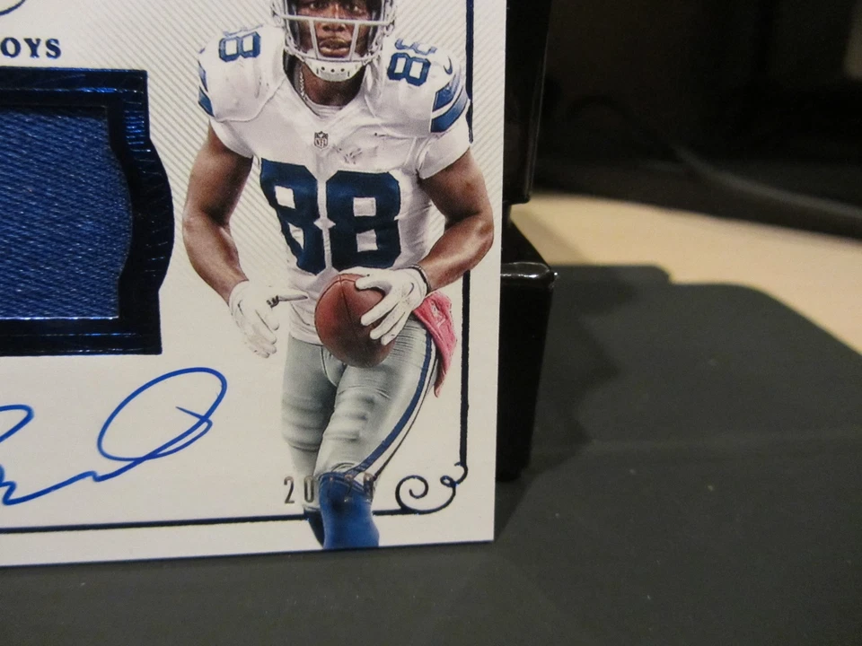 Panini Flawless Blue On Card Autograph Jersey Cowboys Dez Bryant 20/20 2015 - Image 4 of 4