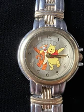 Vintage DISNEY WINNIE THE POOH AND TIGGER TOO Watch SII SEIKO