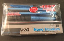 Nano Titanium Plates Integrated Ceramic Heaters Heat 450 degrees STRAIGHTENER