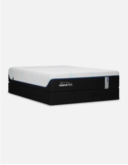 tempurpedic mattress king King Luxe Adapt soft - Immaculate condition - Image 2 of 2