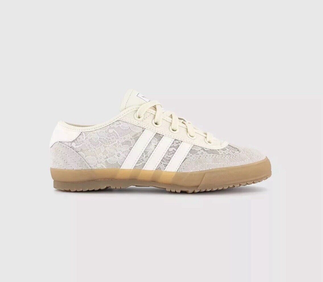 adidas x Naked ☆ Tischtennis ‘Silvery Daisy’ Naked x adidas Tischtennis 