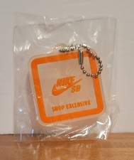 Rare NIKE SB Shop Exclusive Rubber Hang Tag Keychain