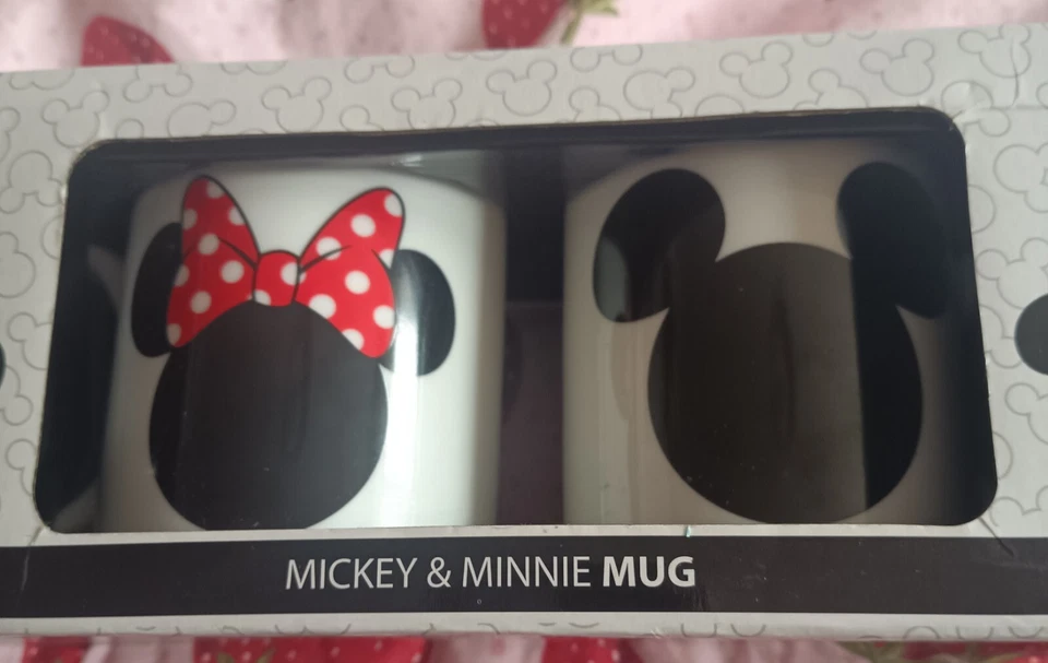 Pair of 2 Disney Mickey & Minnie Mouse Mugs Coffee Cups Brand New Boxed Rare - Image 3 of 3