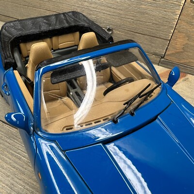 Porsche Carrera 911 Burago Blue Convertible 1993 Diecast 1