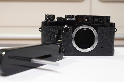 Leica IIIG mit Leicavit schwarz Lack *** perfect condition *** - Bild 12 von 15