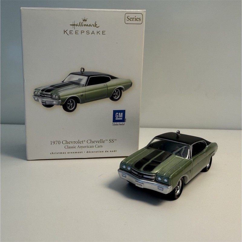 Hallmark Keepsake 1970 Chevelle SS Green Ornament Classic American Cars 2008