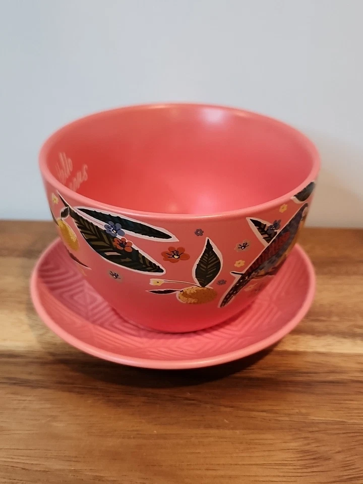 Taza y platillo Threshold Latte HELLO MAGNÍFICO loros aves tropicales 16 oz taza roja Foto 4 de 4