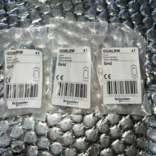 Schneider Lisse White Grid Blank Module X 3