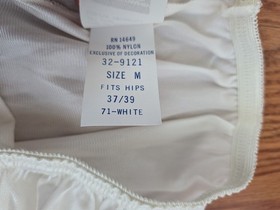 Vintage Montgomery Ward Lingerie Long Petti Pants Slip Pant Liner Silky NOS M