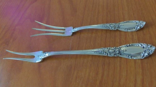 6 1/8" OLIVE FORK & 5" LEMON FORK 1932 KING RICHARD TOWLE STERLING PAIR