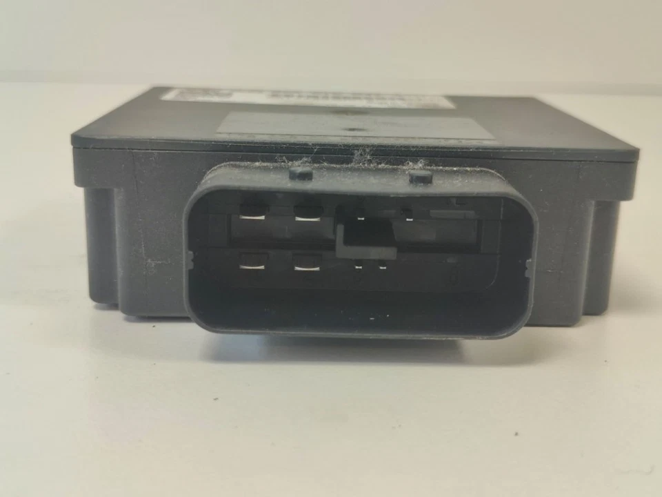 REGULATEUR DE TENSION Volkswagen Polo V (6R) 2011 3AA919041A / 8ES01045220 - Photo 2/3