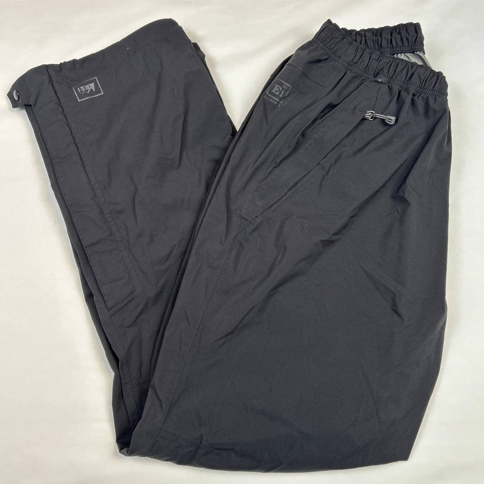 REI Coop Elements Windproof Rain Nylon Pants Mens Sz XL Hiking Waterproof Black
Opens in a new windo