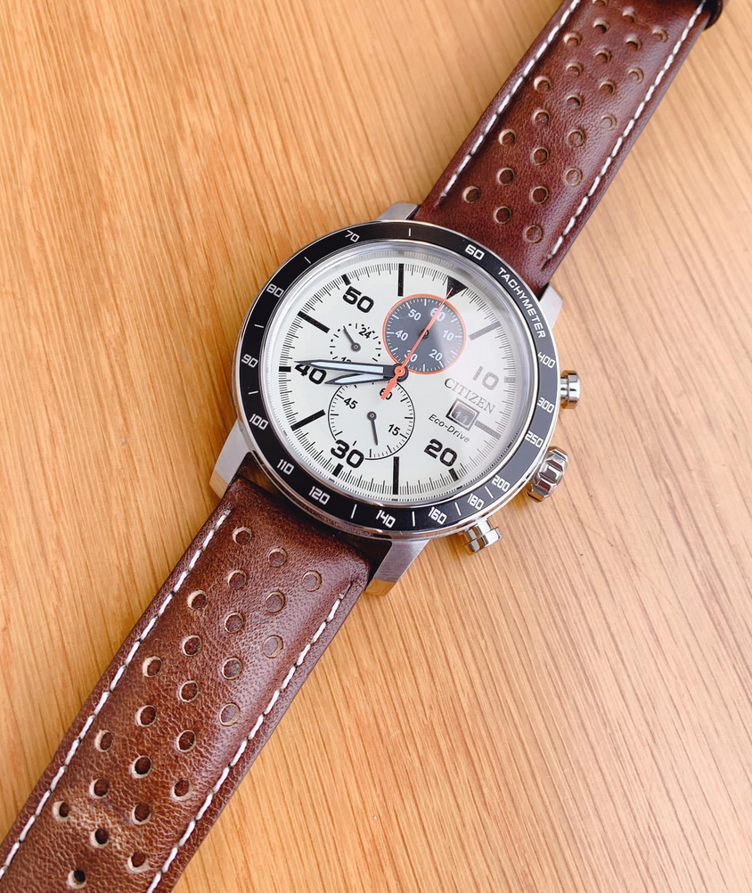 Orologio analogico Citizen Eco Drive in acciaio AW0110-82E