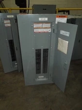 Square D NQOD442L225CUNL 225A 3ph 208/120V MLO 42 Circuit 200%Neutral 3p/1p Brks