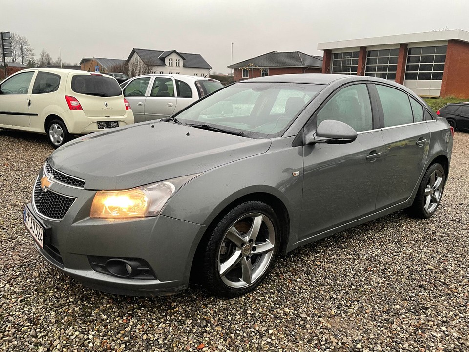 Chevrolet cruze 2 обзор