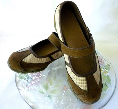 cross trekkers mary jane shoes