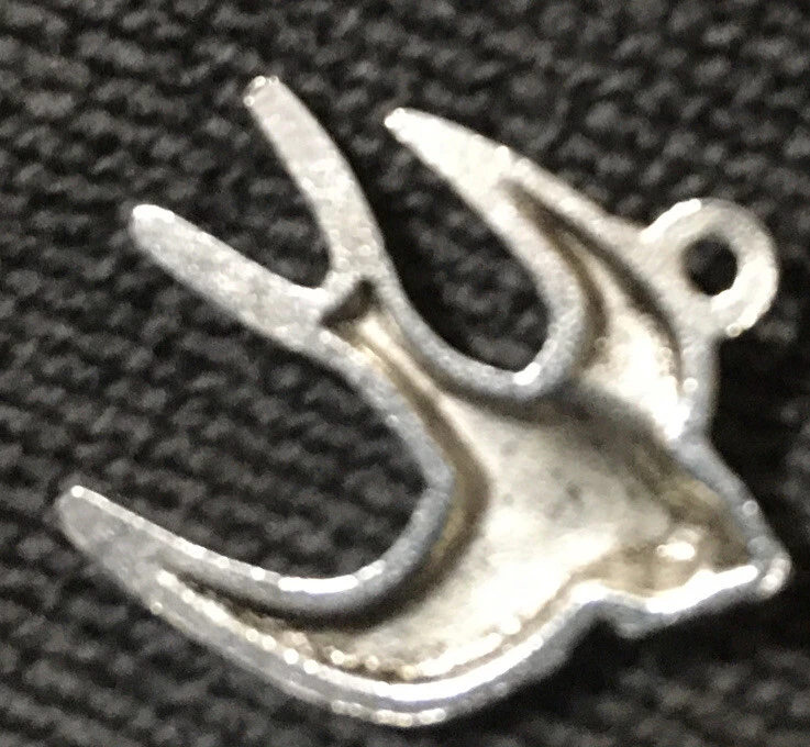Picture 3 of 4