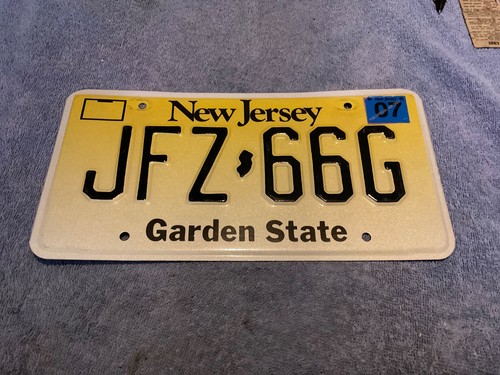 New Jersey License Plate 2002 Garden State JFZ-66G