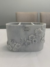 Peri Home Toothbrush Holder Three Slots White/Grey Marble With Flowers