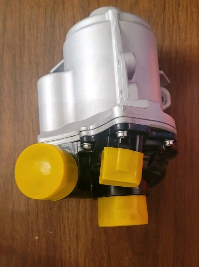  Bomba de agua motor eléctrico para BMW 335xi 335i 135i 535i N52 N55 11517632426 Foto 2 de 2