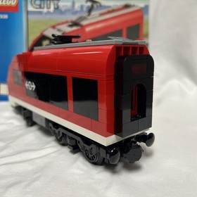 Lego City Passenger Train 7938 - Single Car only from Manual #2