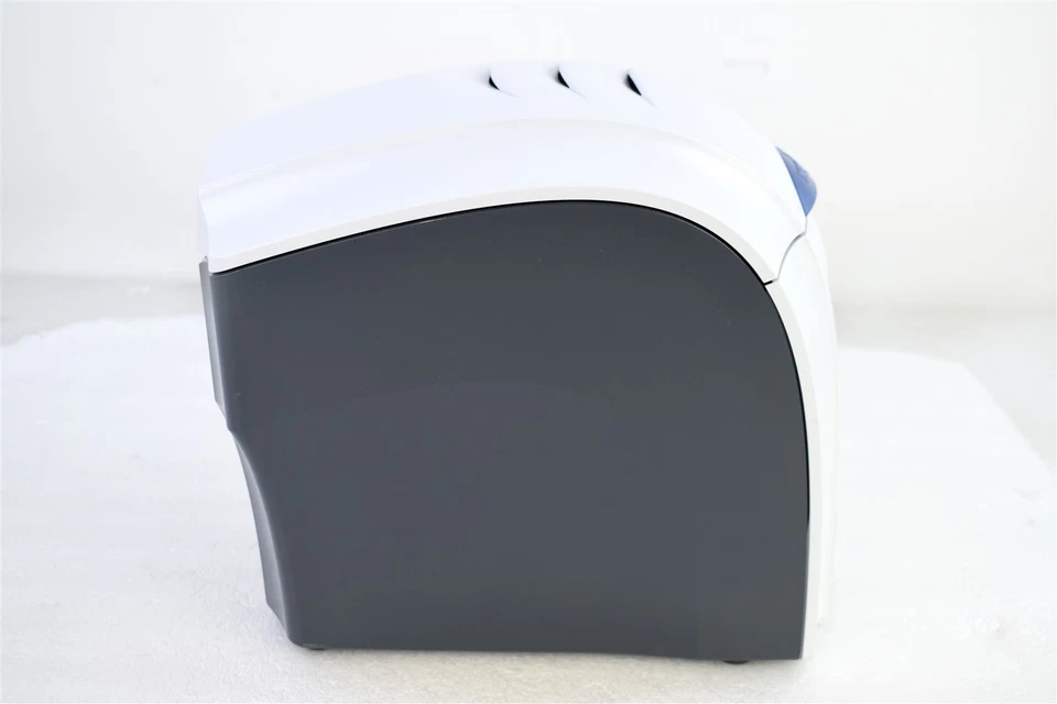 MAGICARD Pronto ID Card Thermal Printer XDW3649-0001 NO A/C Adapter - Image 2 of 4