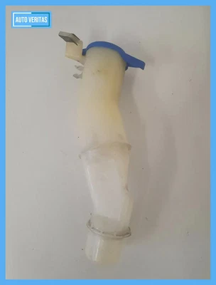 original Volvo S60 2.4 D5 washing water filling nozzle for water tank 9178568 - Image 1 of 2
